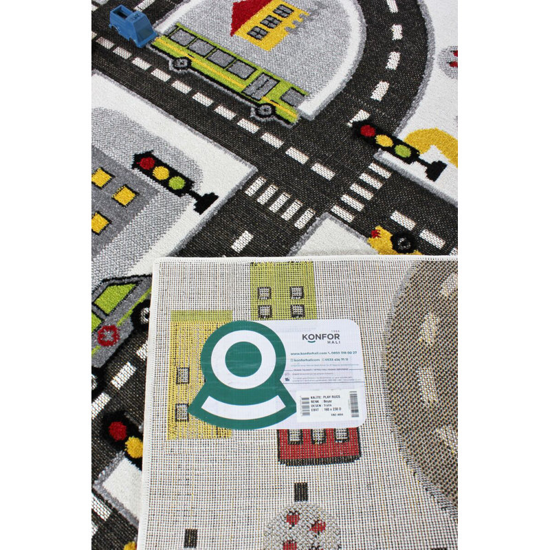 Roselli Machine Made Indoor / Outdoor Area Rug, Rectangle 6'7" x 9'6"