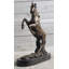 Sculpture de cheval en bronze