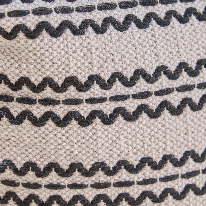 Pouf en tissu fabriqué à la main Lani