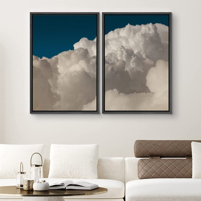 Ensemble de 2 reproductions encadrées sur toile
