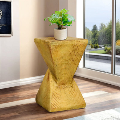 19.6" H Stylish End Table