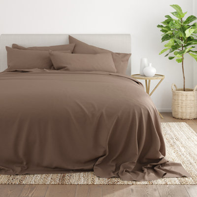 Ultra-Soft Double Brushed 6 Piece Sheet Set – Deep Pocket, Wrinkle Resistant, Fade Resistant Bedding