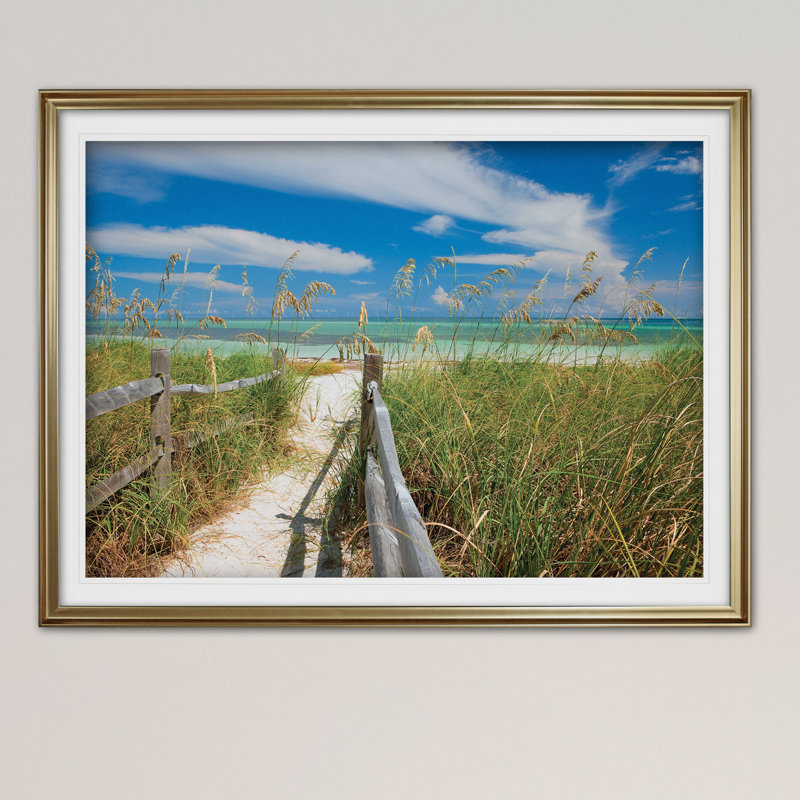 « secluded keys », reproduction de peinture à l’acrylique encadrée, Or, H 28 po x l 38 po x P 1,5 po