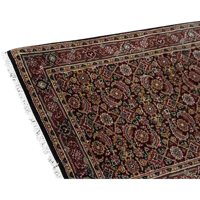 Tapis de couloir noué à la main