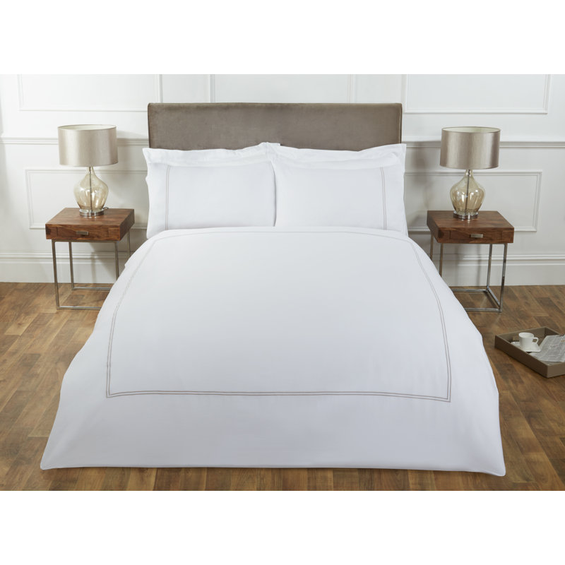 Madiun Cotton No Pattern Duvet Cover Set with Pillowcases Included, White/Mink, Super King - 2 Standard Pillowcases