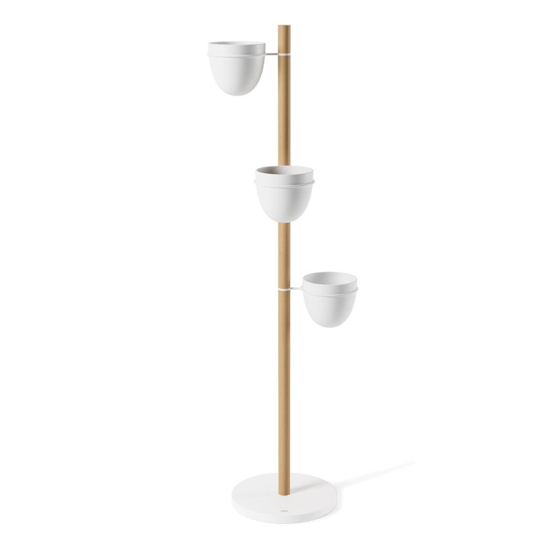 Placia Metal Planter