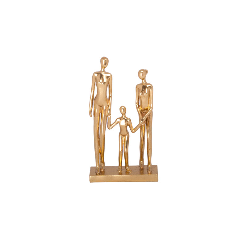 Figurine familiale dorée: 5,55 po x 2,25 po x H 9,75 po