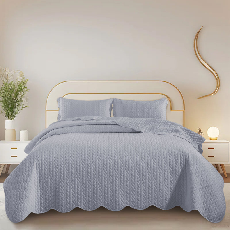 Embossed Quilted Bedspread Set – Soft Microfiber Coverlet With Pillow Shams, Hotel-Style Bedding For High Beds, Silver