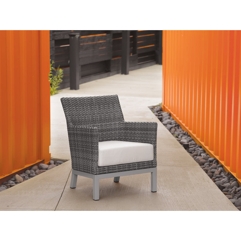 Argento Outdoor Lounge Chair, Eggshell White