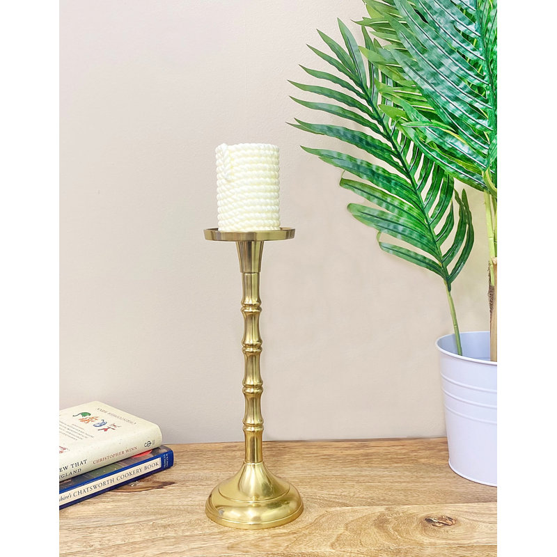 Metal Tabletop / Centrepiece Candlestick