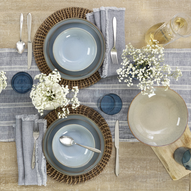 Service de table 12 pièces Oneida, Bleu