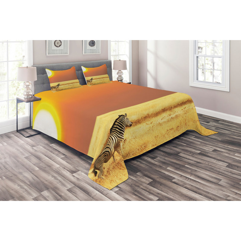 Eclectic Polyester Coverlet, King Bedspread + 2 Shams