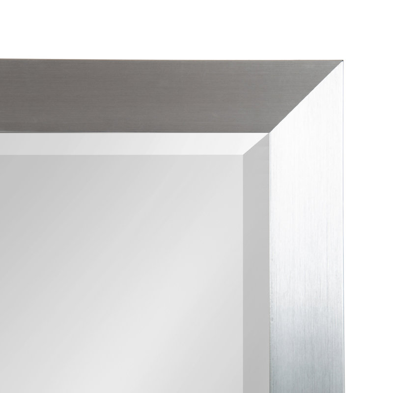 Miroir mural de salle de bain Cressna, 27,42 po x 21,42 po