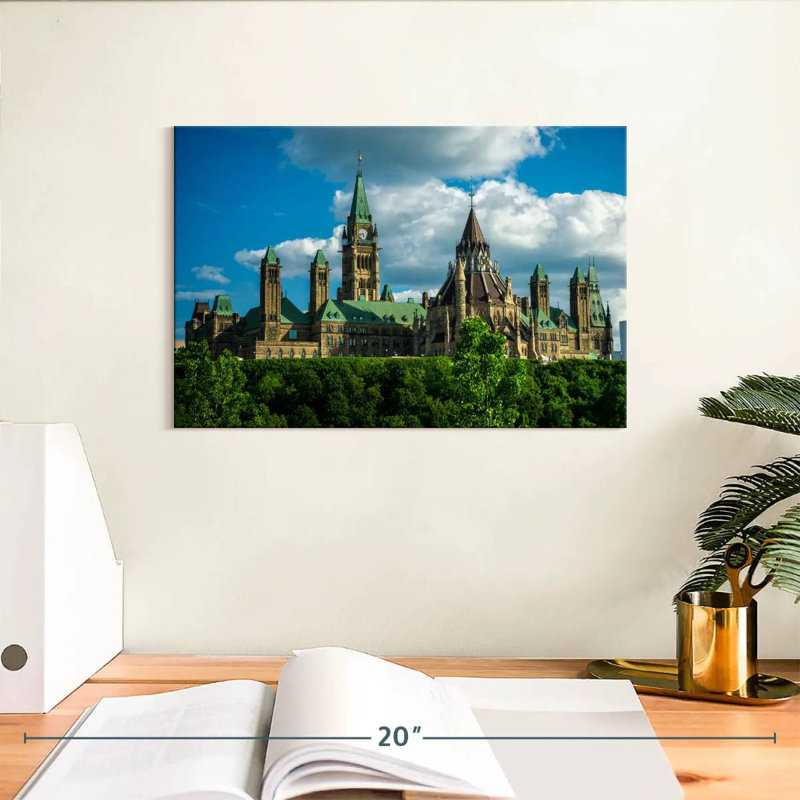 Nicci Canada Parliament Hill Complex, 8" H x 12" W