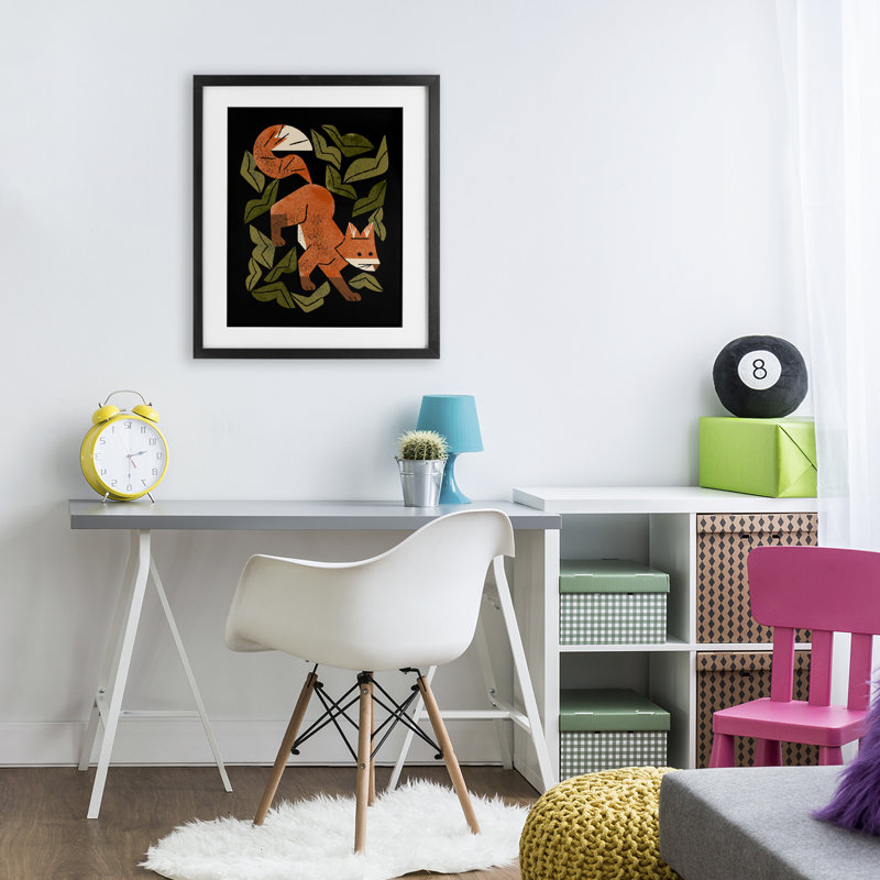 «Fox In The Brush», reproduction sous verre encadrée, design par Renea L. Thull, H 16 po x l 13 po, Cadre noir minuit