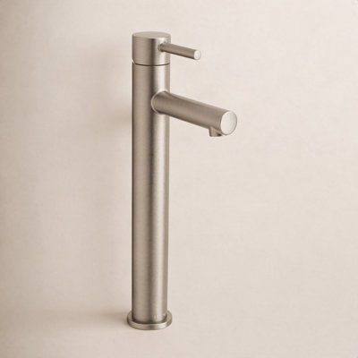 Align Single-Hole Bathroom Faucet