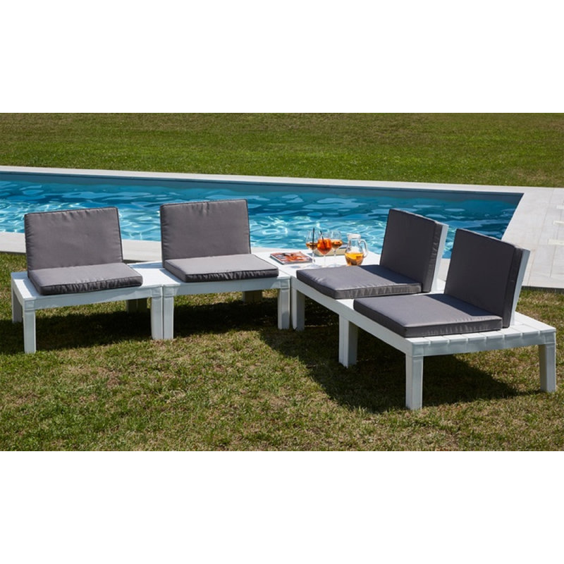 Patio Perfection 4 - Person Patio Conversation Set with Cushions