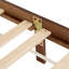 Très grand lit en bois de pin avec tête de lit et finition noyer, vaste option de rangement en bois et teinte, confortable-475621882