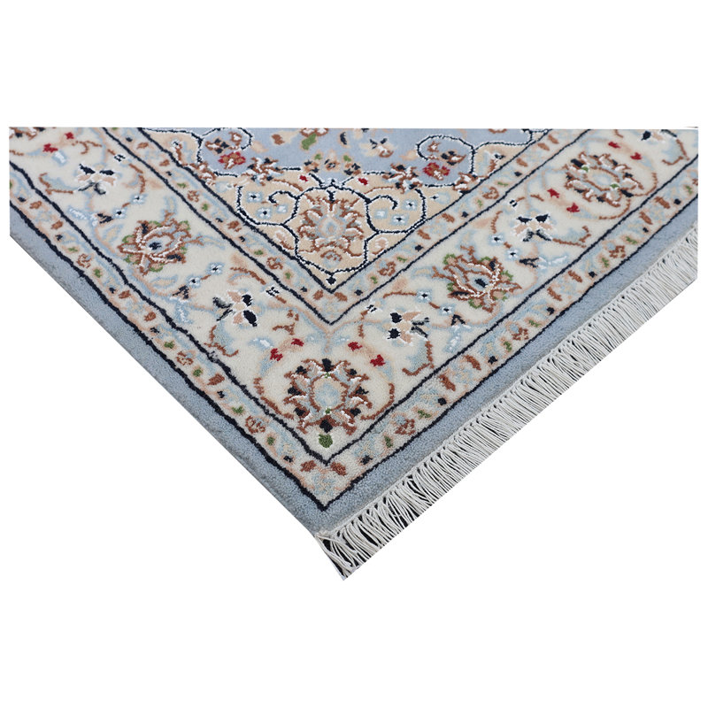 Oriental Area Rug in Ivory, Rectangle 4' x 6'