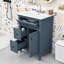 Meuble-lavabo moderne avec lavabo lisse, trop-plein et beaucoup de rangement-171362264