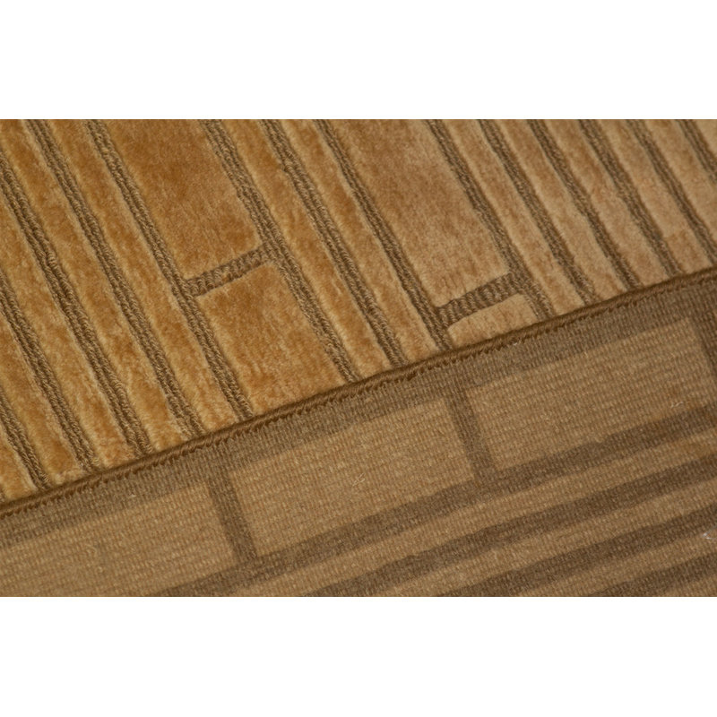 Tapis doré et crème de haute qualité noué à la main