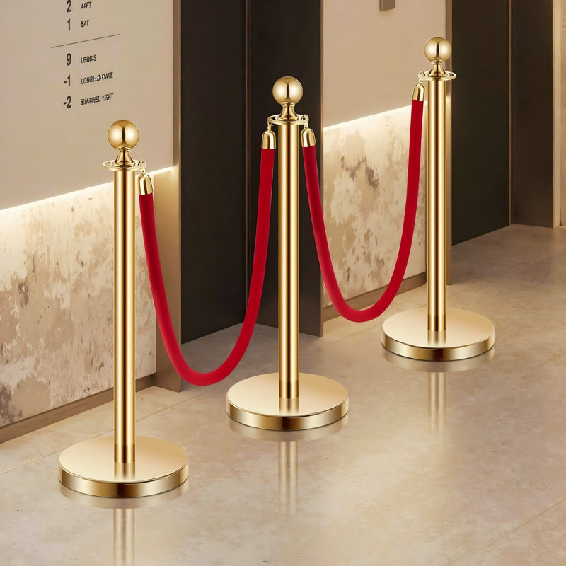 Stanchion Posts with 3 Ropes - set of 4