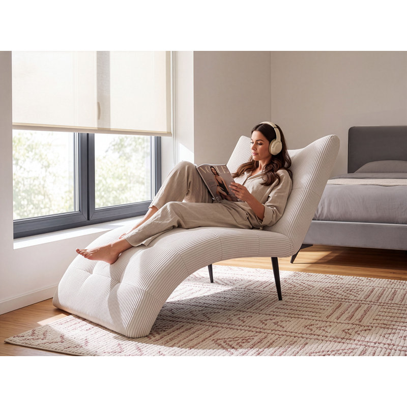 QUILLY Upholstered Chaise Lounge, White