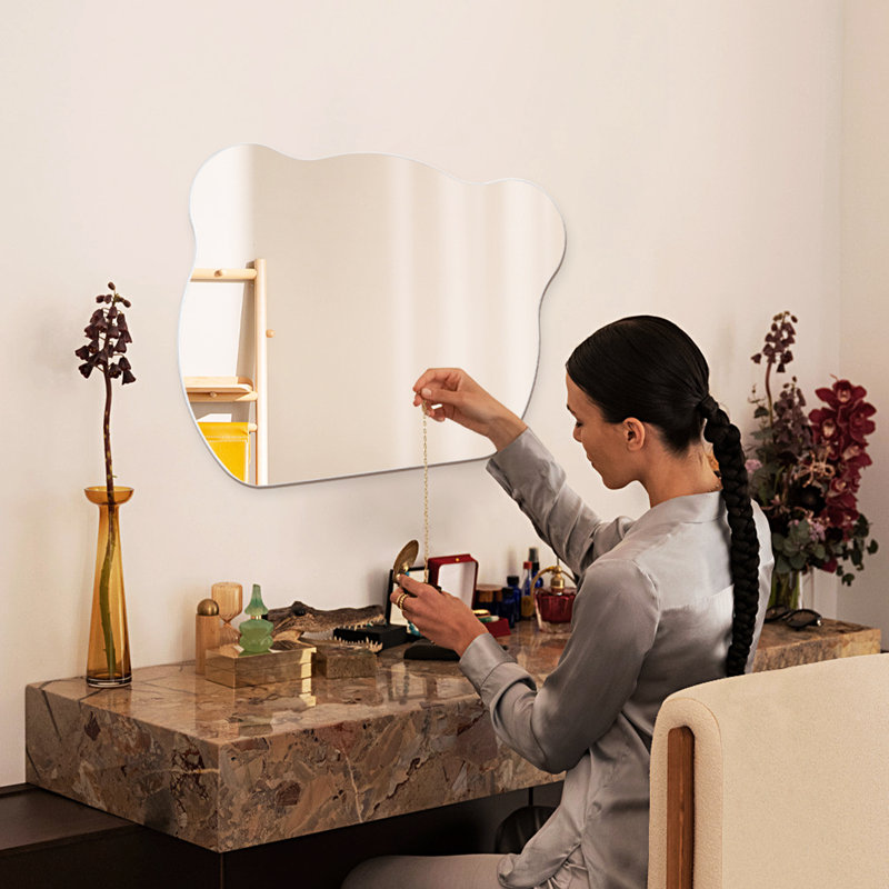 Miroir de salle de bain Vernida, Asymétrique