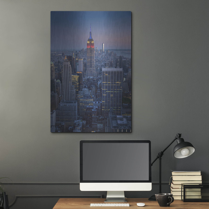 «Midtown» par Rick Berk, art mural en métal, H 36 po x l 24 po