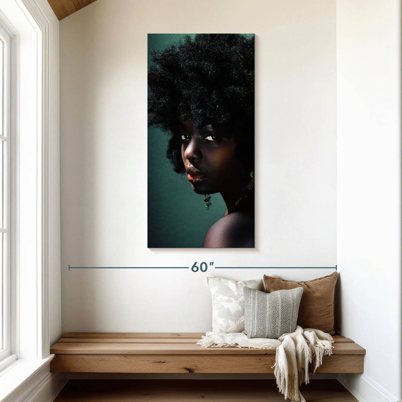 Portrait de femme mystérieuse, H 48 po x l 24 po