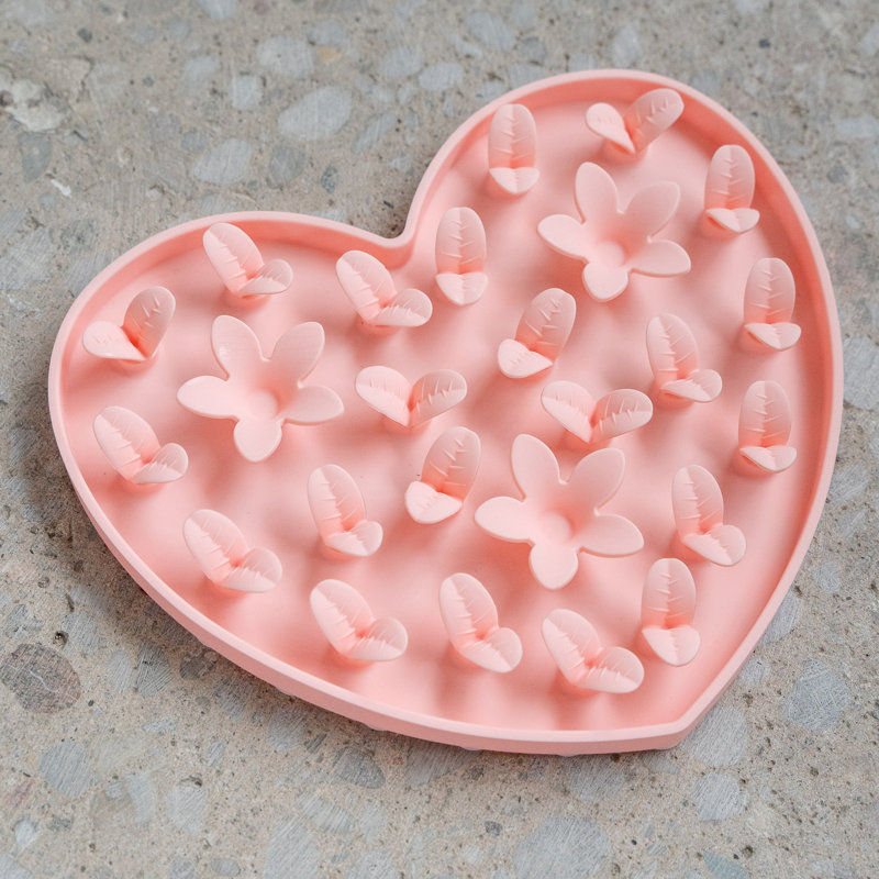 Dexypaws: Enrichment Snuffle Mat: Blush Pink Heart - Textured Dog Feeding Pad, Food Grade Silicone, Spread Food & Treats, Pet Soothing, Suction Back