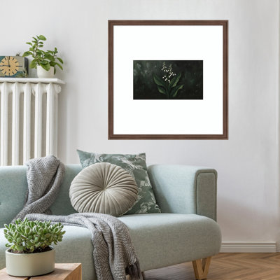 «Lily of the Valley» par Hugo Wood, reproduction d'art encadrée