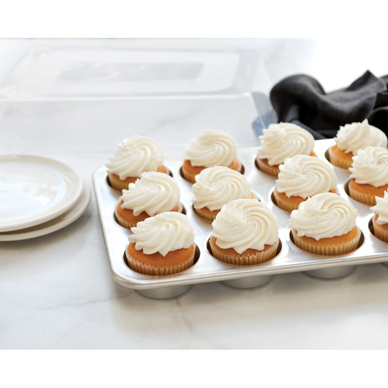 Nordic Ware 12-Cup Muffin Pan