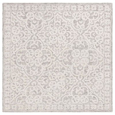 Aude Wool Damask Indoor Rug