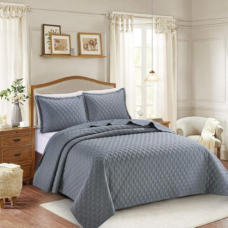 Elegant Comfort Inspiration Embossed Lightweight Bedspread Set – Soft Textured Polyester Coverlet with Pillow Shams, Grey
