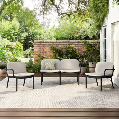 Patio extérieur, structure en polypropylène noir, coussin beige, confortable, conversation facile à entretenir, aménagement de l'espace, réception