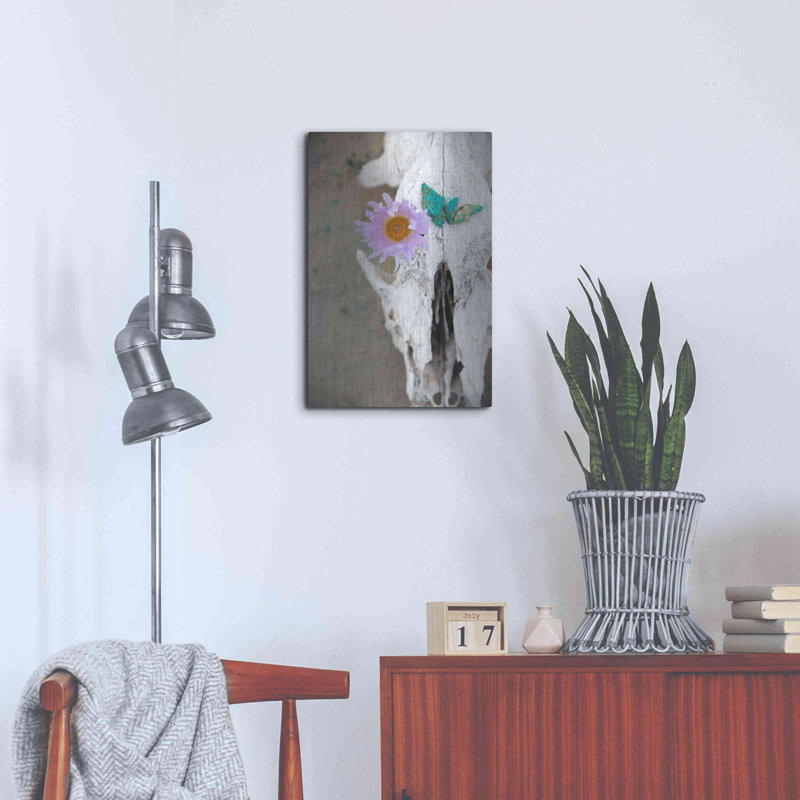 Métal luxueux «Coyote Shaman» par Elena Ray, métal «Coyote Shaman» par Elena Ray, H 24 po x l 16 po