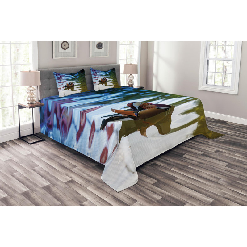 Coastal Polyester Coverlet, Queen Coverlet + 2 Shams