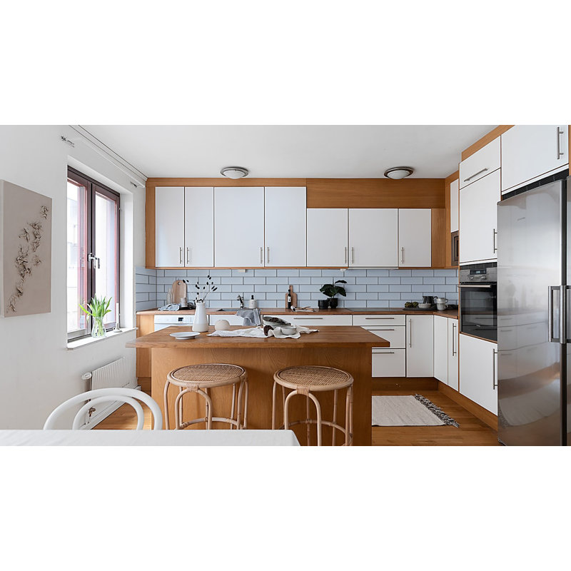Premium 4" x 12" Glass Subway Tile, Moonlight Gray