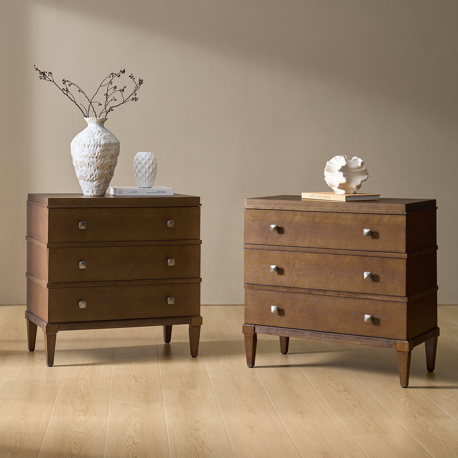 Taesan 28'' H 3-Drawer Nightstand with Built-in Charging Station and Solid Wood Legs (Set of 2)