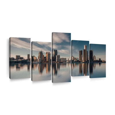 Detroit Skyline Reflection - Ensemble de 5 toiles tendues