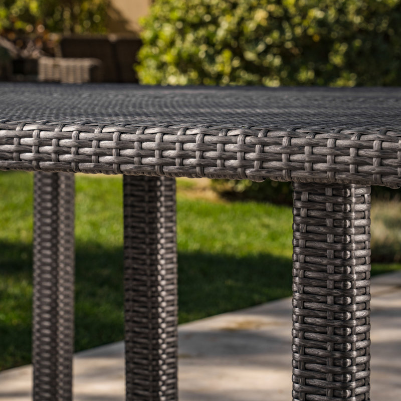 Table de salle à manger d'extérieur carrée 64 po Grey, Gris