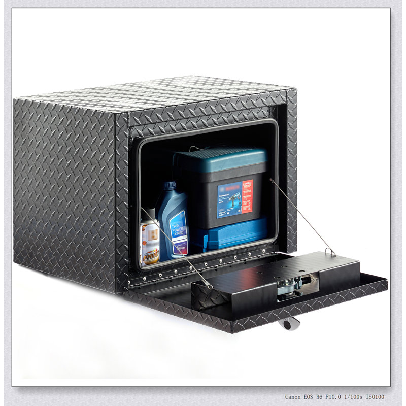 Boîte à outils 24 pouces robuste en aluminium imperméable pour dessous de caisse avec plaque en diamant, idéale pour un rangement sûr et organisé