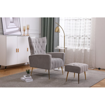 Chaise d'appoint rembourrée avec coussins capitonnés et repose-pieds gris
