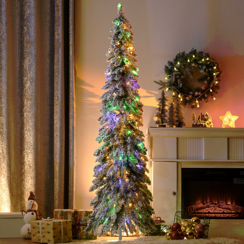 Arbre de Noël artificiel de 6 pi avec 6 40 pi de branches floquées par la neige, 250 lumières DEL chaudes ou colorées, forme Downswept