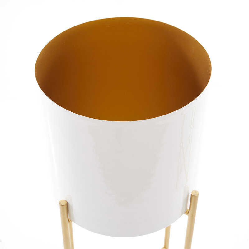 2 Piece Metal Indoor Outdoor Planter with Removable Stand Set, White
