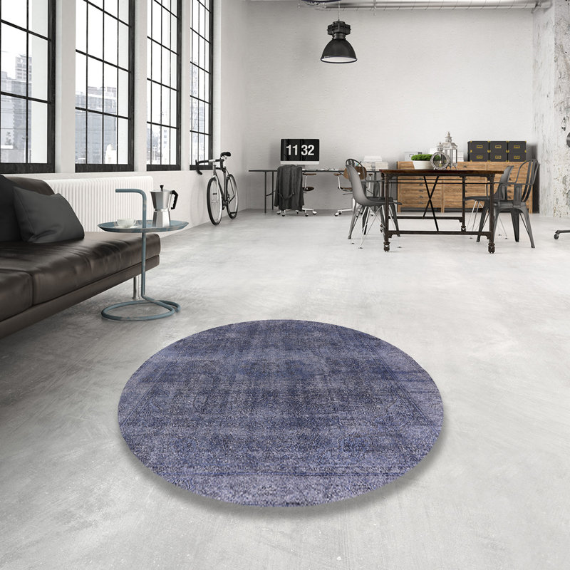 Indoor Rug, Round 7'