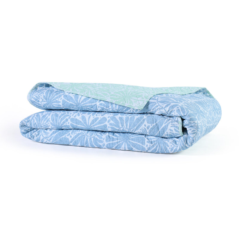 Southern Tide Eldora Twin Blue Quilt, Twin Quilt