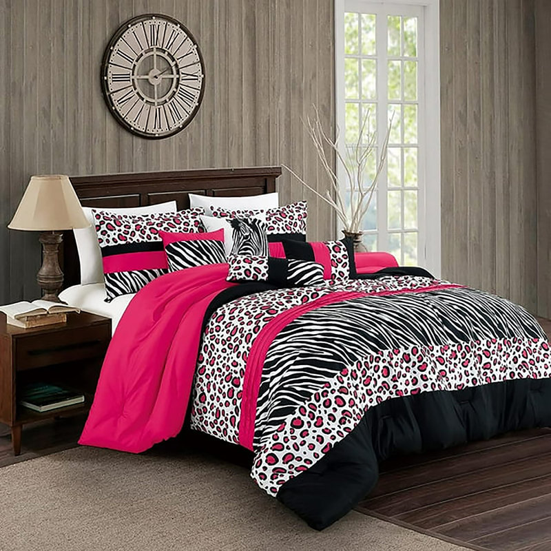 7-Piece Modern Brushed Microfiber Comforter Set - Soft, Luxurious, and Breathable Bedding for a Restful Night's Sleep - Hypoallergenic, Easy Care, and Feather-Like Softness