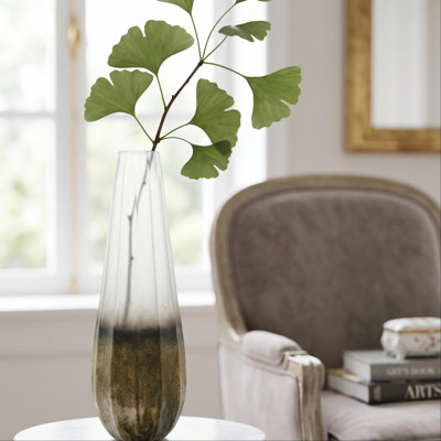 Handcrafted Glass Table Vase 1